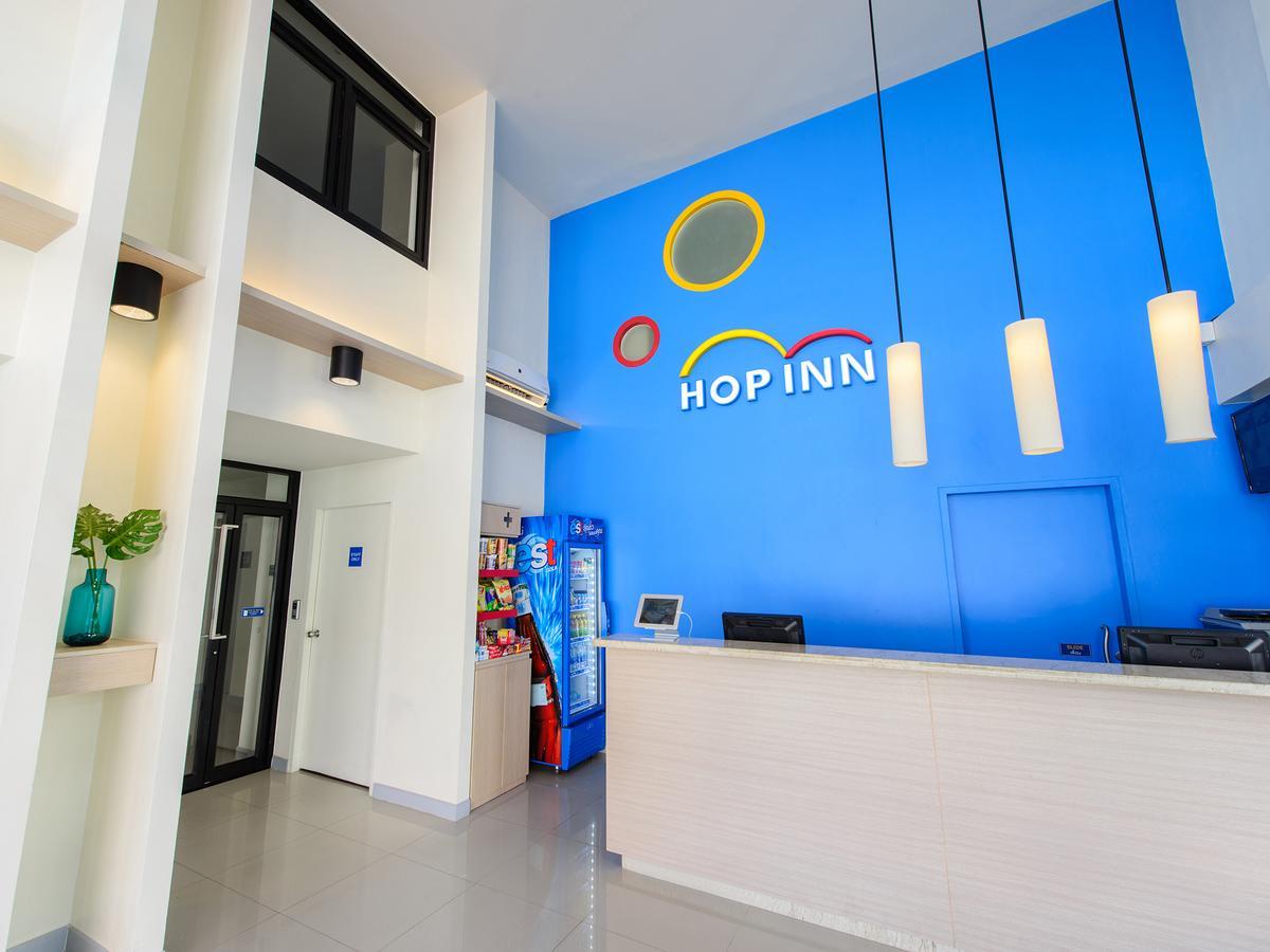 Hop Inn Sakon Nakhon Exterior foto