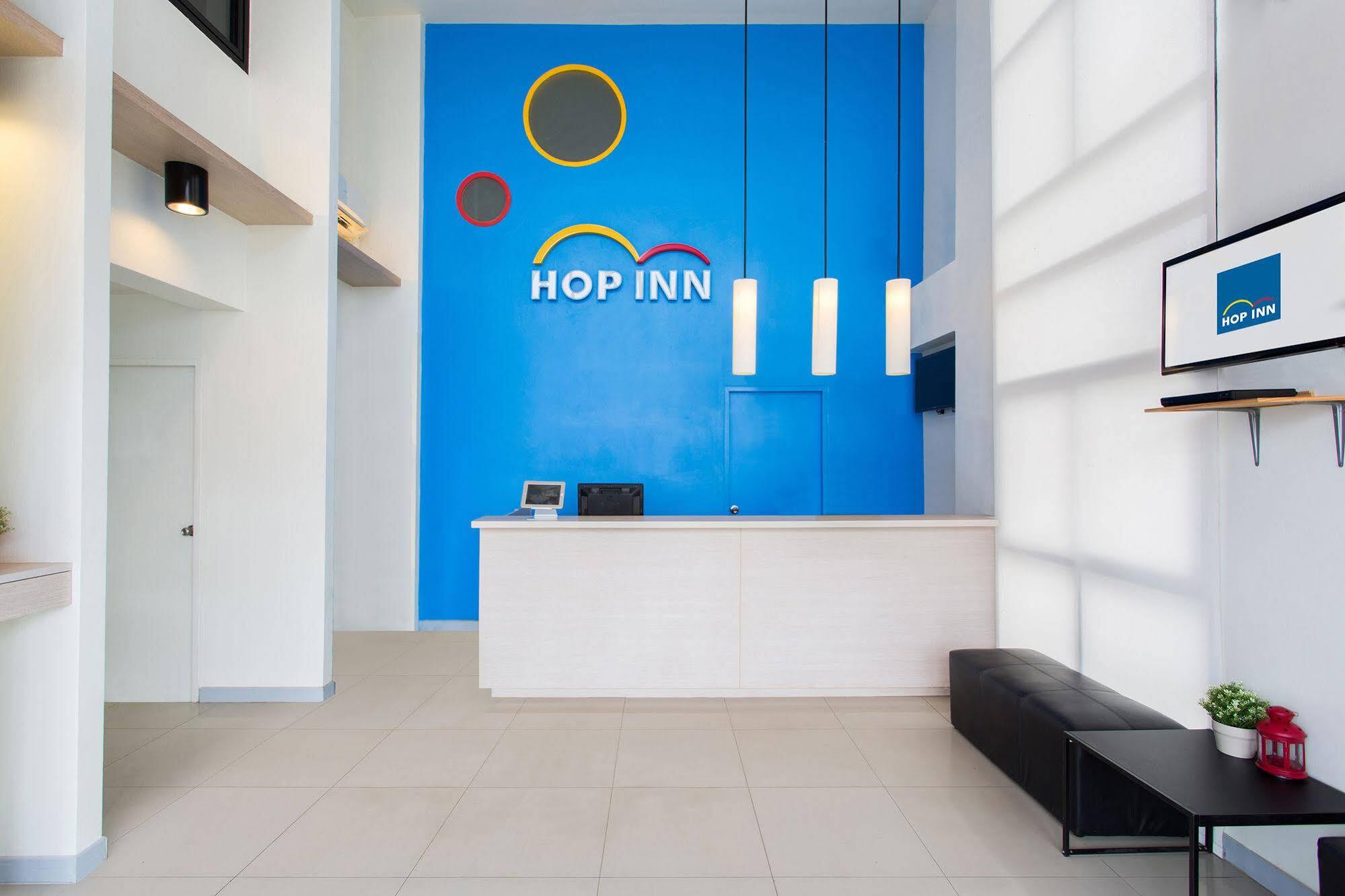 Hop Inn Sakon Nakhon Exterior foto